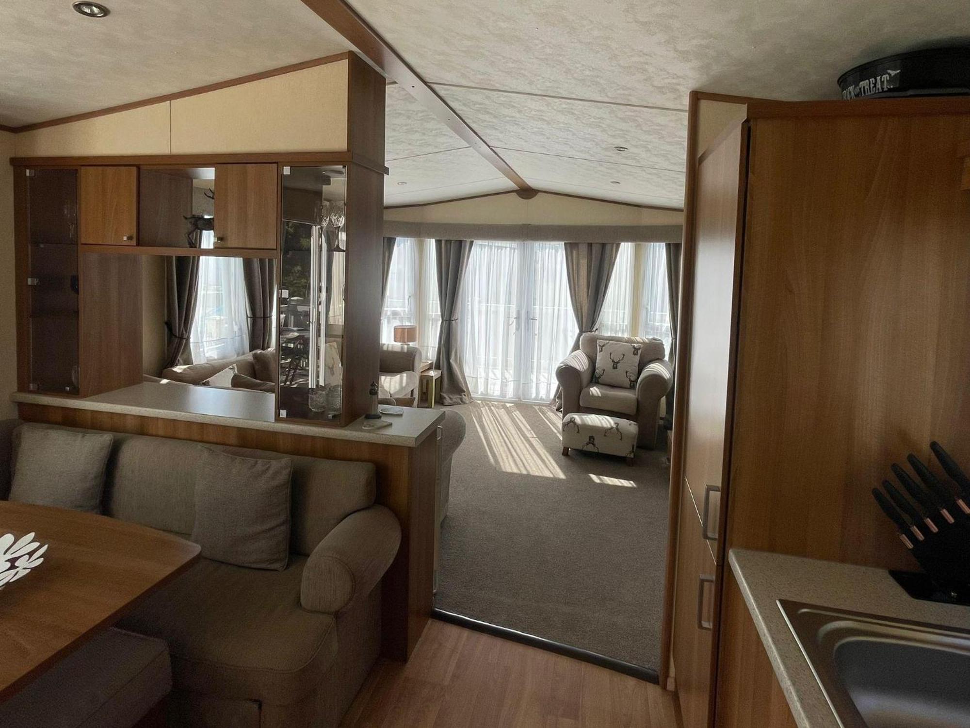 6 Berth Caravan With Decking At Manor Park In Hunstanton Ref 23017H 외부 사진